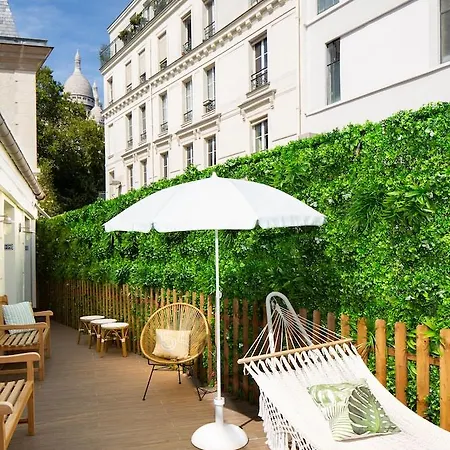 Hostel Le Village Montmartre By Hiphophostels *