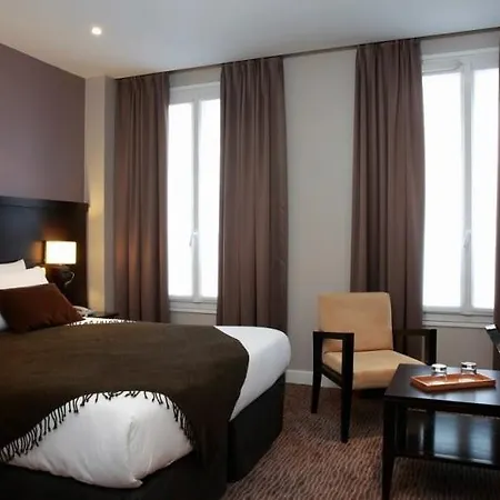 Hostal Le Village Montmartre By Hiphophostels *