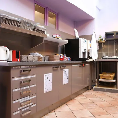 Hostel Le Village Montmartre Paryż