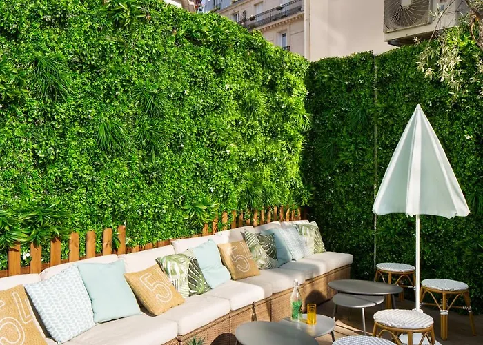 Hostel Le Village Montmartre *