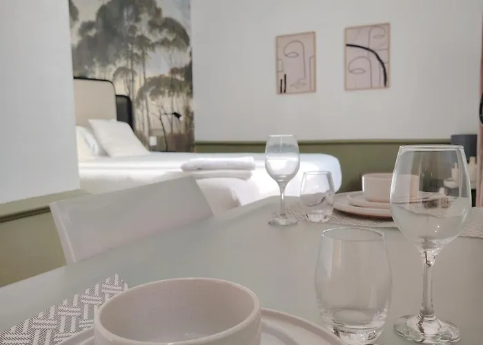 Hostel Le Village Montmartre Paris