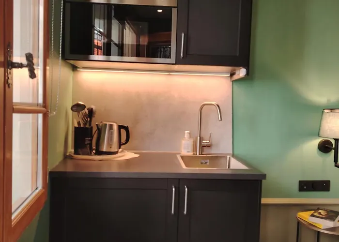 Le Village Montmartre Hostel