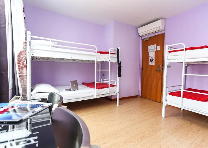 ホステル Le Village Montmartre