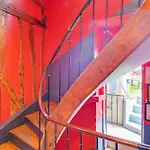 Le Village Montmartre By Hiphophostels * Paris