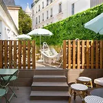 Le Village Montmartre By Hiphophostels Auberge de jeunesse