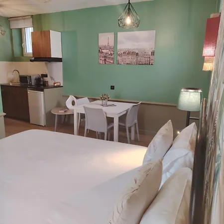 Hostel Le Village Montmartre