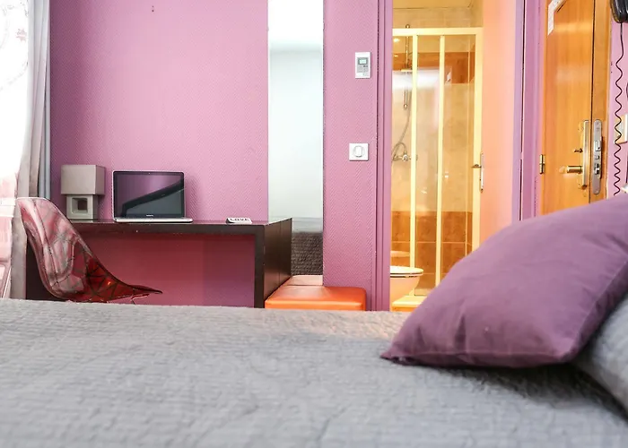 Hostal Le Village Montmartre *